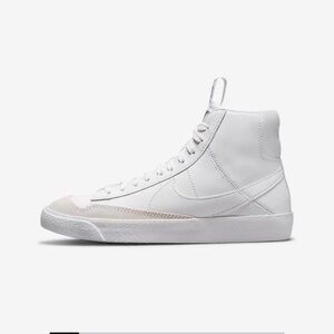 Nike Blazer Mid ‘77 SE Dance